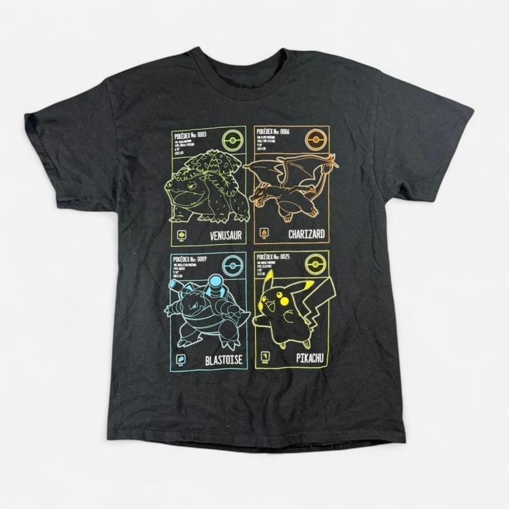 Pokémon Pokédex Black T Shirt Charizard, Pikachu Size L‎